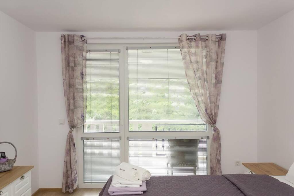 Perfect Summer Vacation Rental - One-Bedroom Flat By Flat Mаnager Topola Exterior foto